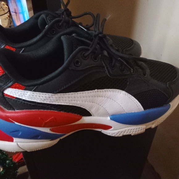 Puma white, red, & blue Trim LQDCell Sneaker - Picture 3 of 6